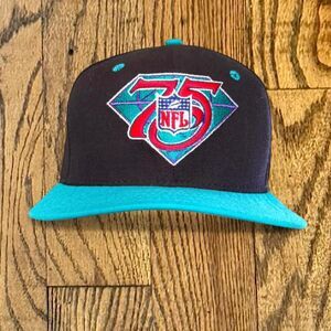 Vintage 90’s New Era NFL Football 75th Anniversary Embroidered Snapback Hat
